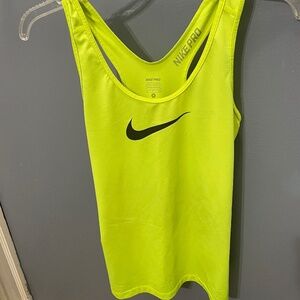 Nike pro tank, size small